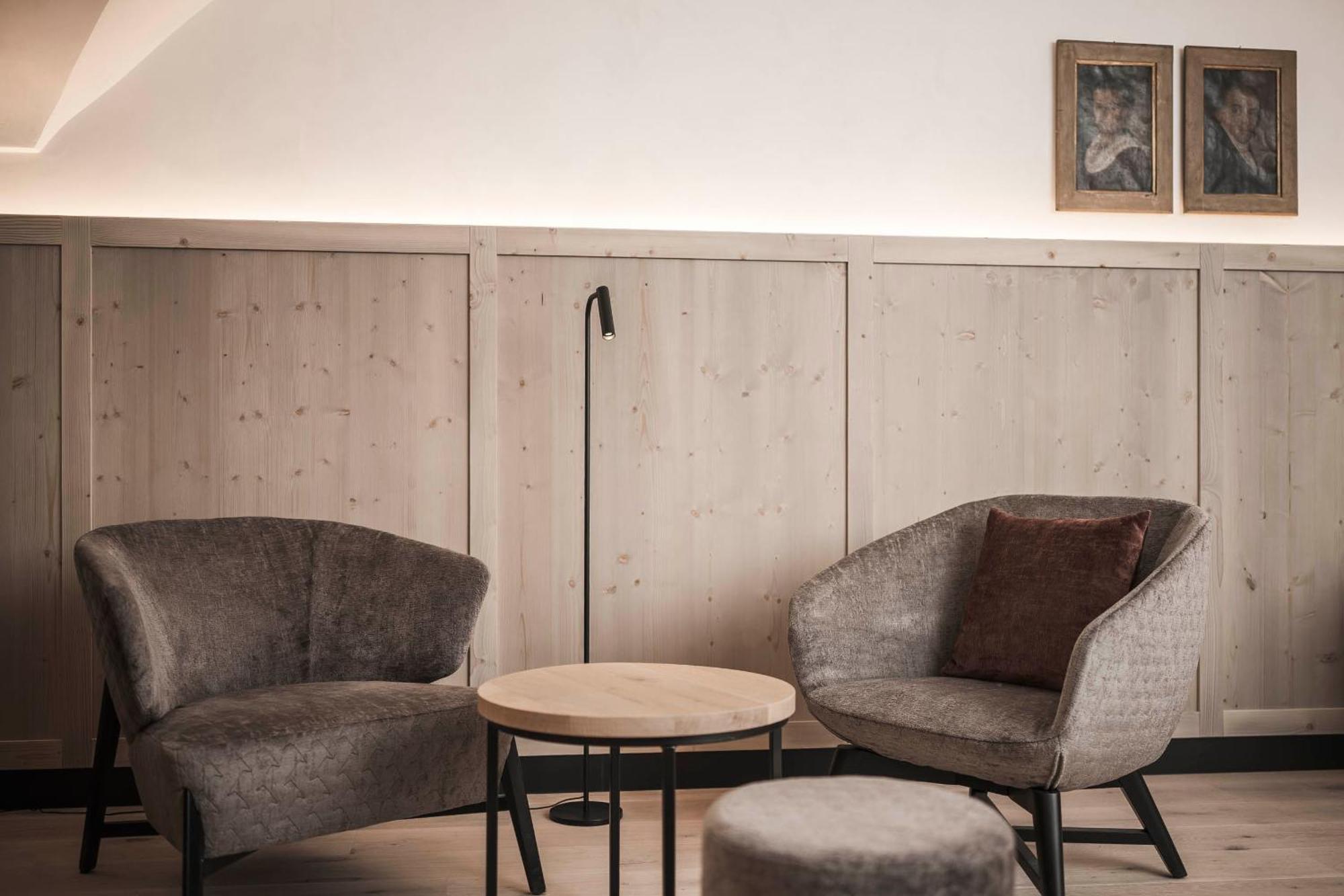 Hofergut Suites & Apartments Riscone Eksteriør billede